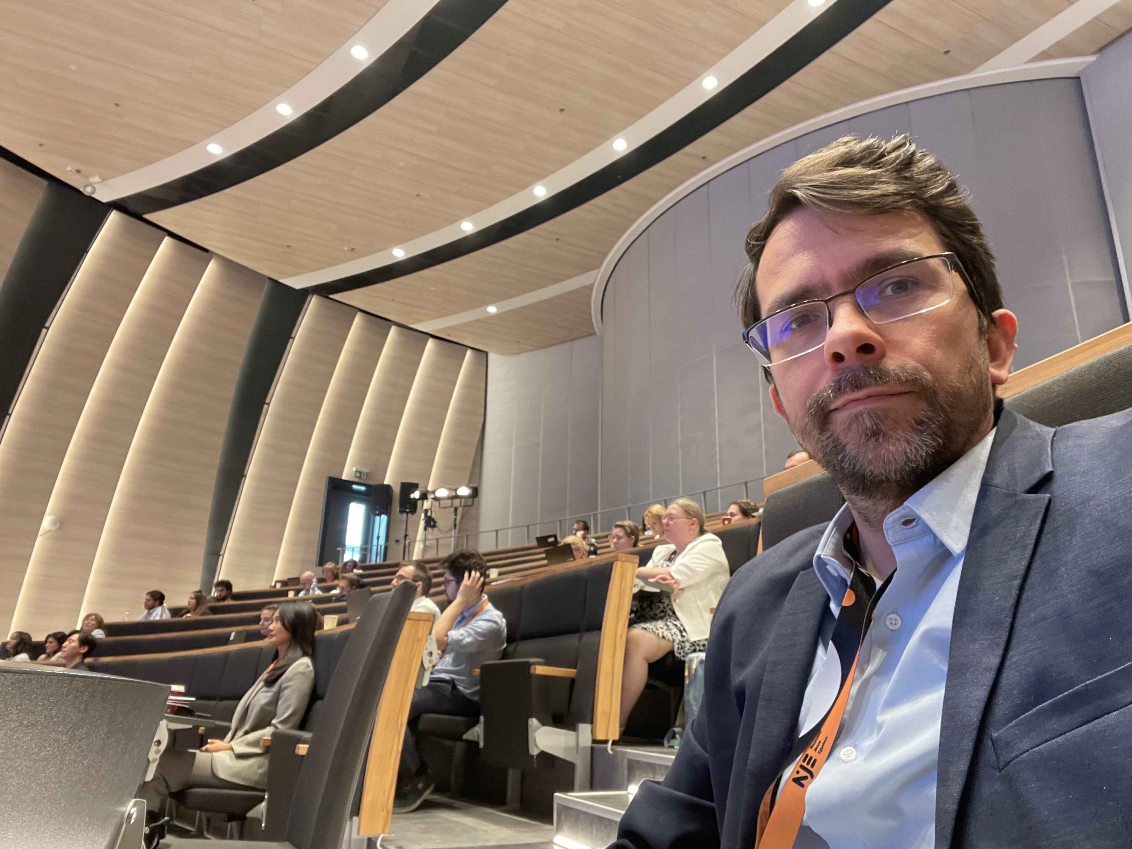 Dombi Mihály által készített fényképek a konferenciáról: